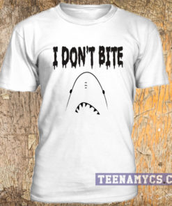 I don't bite, shark t-shirt